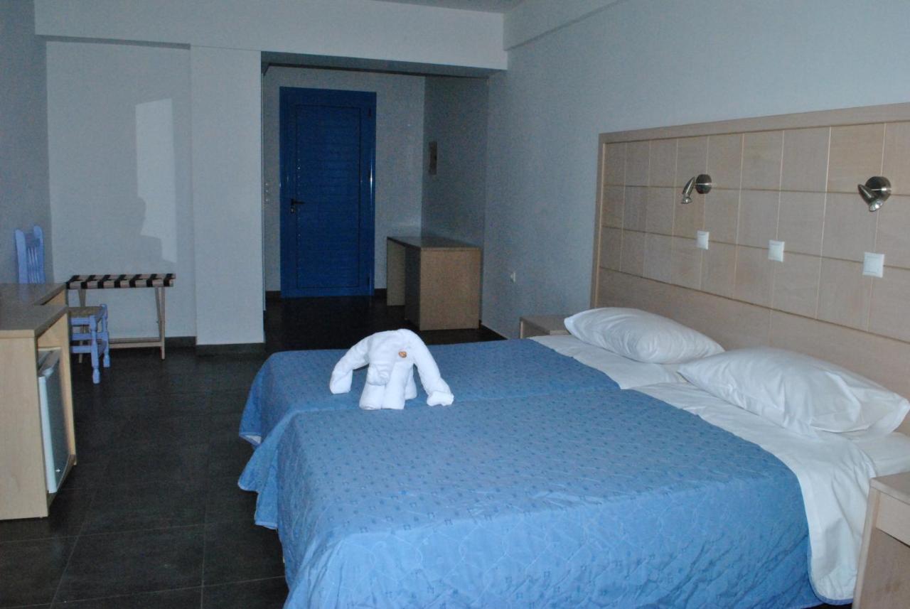 Hotel Aris Толон Экстерьер фото