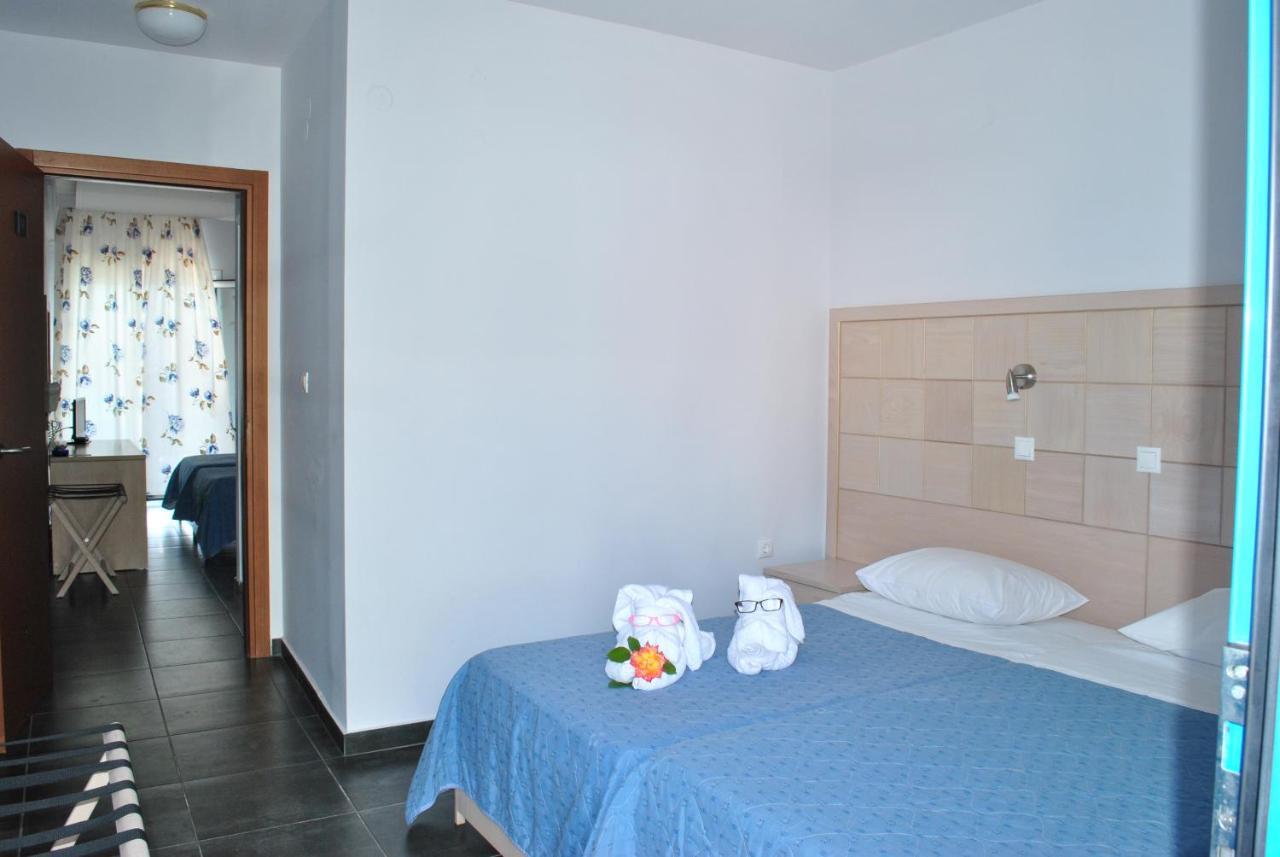 Hotel Aris Толон Экстерьер фото